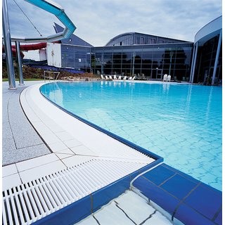 Schwimmbadroste (quer zum Beckenrand, aufrollbar), Höhe 35mm